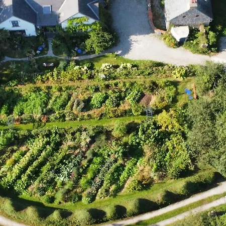 Dunmore Country School * Durrow