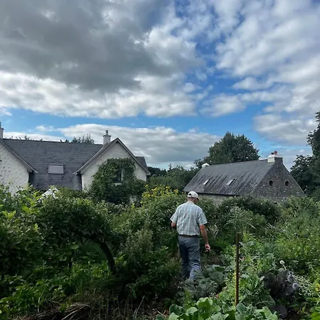 Ferienhaus Dunmore Country School *